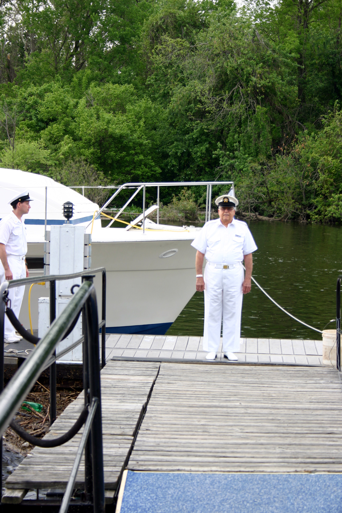 Chester & The Les Kar II