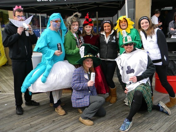 Liquid Lightning girls