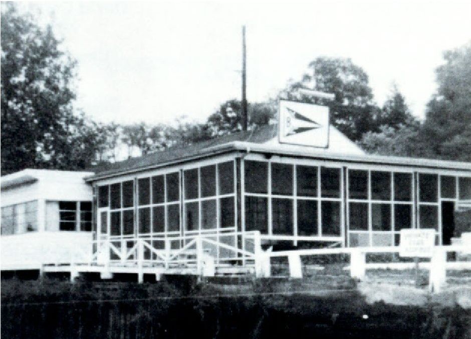 BYC Club House-Seventies